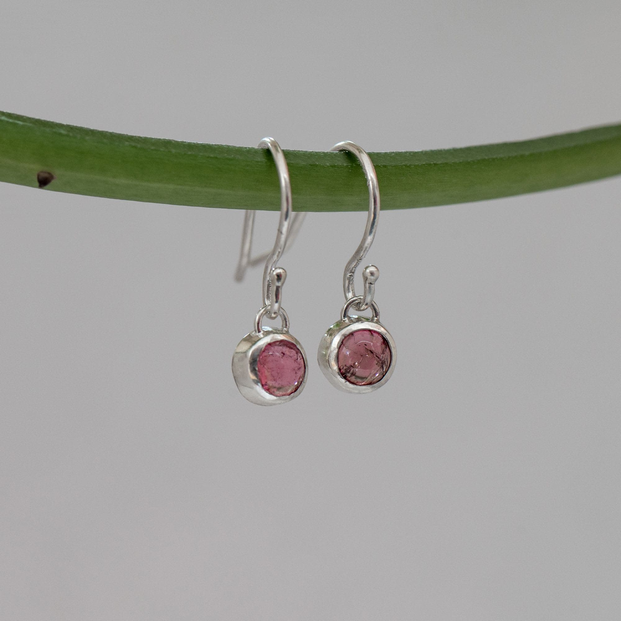 Oorbellen met roze toermalijn